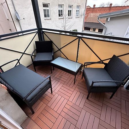 Ferienwohnung Fuer 8 Mit Balkon Erfurt Buitenkant foto